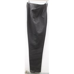 (WOMENS) SNAZZIE BLACK DRESS PANT SIZE 10