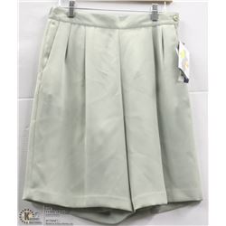 (WOMENS) INGENUITY CHARTREUSE PLEATED DRESS SHORT SIZE 10