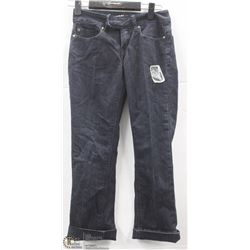 (WOMENS) MAKERS OF TRUE ORIGINALS DARK CAPRIS JEAN SIZE 24