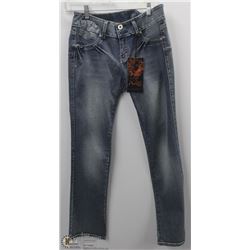 (WOMENS) XICA BLUE JEANS SIZE 7