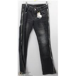 (WOMENS) PUUWAI BLACK JEAN WITH FULL LENGTH LEG ZIPPER