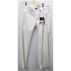 (WOMENS) XICA WHITE JEAN SIZE 9
