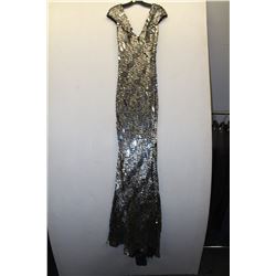 (WOMENS) WAYNE CLARK FISHSCALE STYLE SEQUIN DRESS SIZE 10