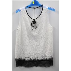 (WOMENS) BE...TWEEN WHITE SLEEVELES TOP WITH BLACK LACE