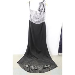 (WOMENS) FRASCARA SINGLE STRAP BLACK AND WHITE STRIPED