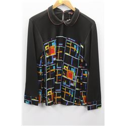 (WOMENS) ADVENTURES DES TOILES BLACK SQUARE PATTERN TOP