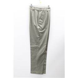 (WOMENS) HAGGAR KHAKI LIKE GREY DRESS PANTS SIZE 8