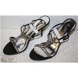 (WOMENS) PAIR OF BLACK OPEN TOE STRAPPY HEELS SIZE 11