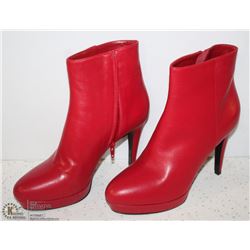 (WOMENS) PAIR OF RED LEATHER HIGH HEEL BOOT SIZE 39