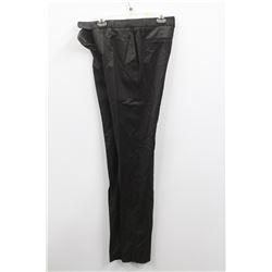 (MENS) BLACK DRESS PANTS 30R