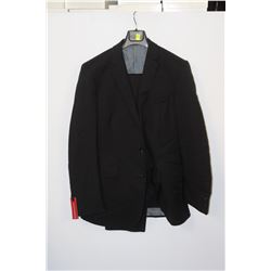 (MENS) BELLISSIMO BLACK SUIT JACKET SIZE 42T & PANTS 36L