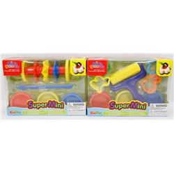 LOT OF 2 DIFFERENT KIDS DOUGH SUPER MINI SETS