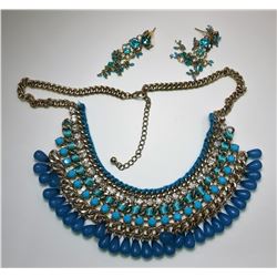 12 - BLUE STATEMENT NECKLACE &