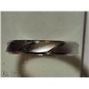 Image 1 : STERLING SILVER RING SIZE 8.25