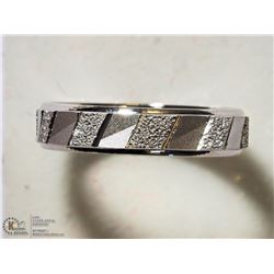 STERLING SILVER RING SIZE 5