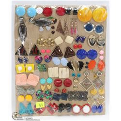 COLLECTION OF ASSORTED EARRINGS