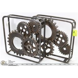 STORE OVERSTOCK SET INCL  2 GEAR SHELF BRACKETS /