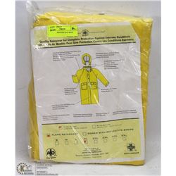 EXTRA LARGE RAIN SUIT WITH HOOD