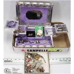 VINTAGE BOOK STYLE JEWELRY BOX W/CONTENTS