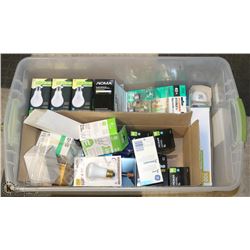 TOTE OF ASSORTED LIGHT BULBS