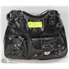 Image 1 : WOMENS BLACK HANDBAG