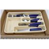 Image 1 : 20 PC SILVERWARE SET WITH TRAY