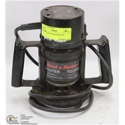 BLACK AND DECKER ROUTER