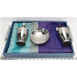 4PC SHOW HOME BATHROOM SET INCLUDES SOAP DISH,