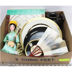 ESTATE FLAT OF COLLECTIBLES