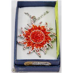 CRYSTAL SUNFLOWER PENDANT ON 20" SILVER CHAIN