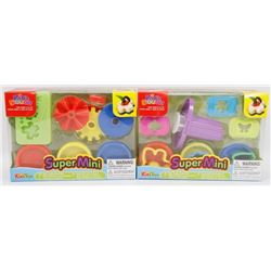 LOT OF 2 DIFFERENT KIDS DOUGH SUPER MINI SETS