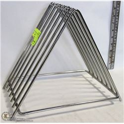 CHROME 6 SLOT CUTTING BOARD RACK