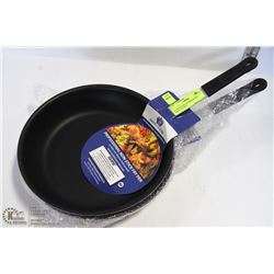 10" NON STICK ALUMINUM FRY PANS - LOT OF 2