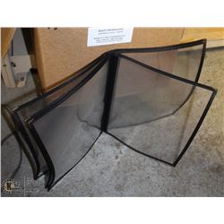 6 PANEL MENU HOLDERS - CASE OF 40 - NEW