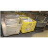 Image 1 : SHELF OF ASSORTED WHITE DINNERWARE & BUS TRAYS