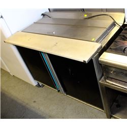 SILVERKING 2-DOOR REFIGERATED 4FT PREP-STATION