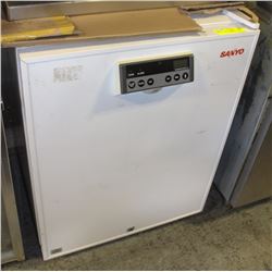 SANYO SINGLE DOOR COOLER