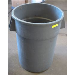 ON CHOICE: BRUTE 44GAL COMMERCIAL BIN GRAY