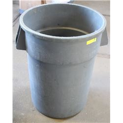 ON CHOICE: BRUTE 44GAL COMMERCIAL BIN GRAY