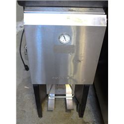 SILVER KING SMALL MILK DISPENSER, MILK CRATES