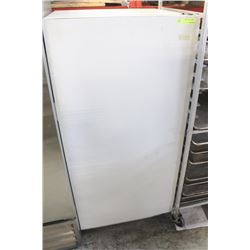 FRIGIDAIRE UPRIGHT FRIDGE