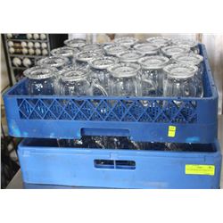 40 GLASS MUGS AND 2 DISH TRAYS