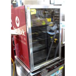 HAIER COUNTERTOP BAR FRIDGE 120 V  M#: HBCNO5FVS