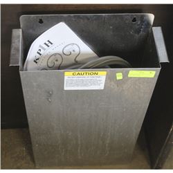 STAINLESS STEEL ZEP CLEANING UNIT WITH TANK