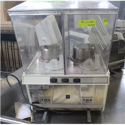 ON CHOICE:  DOUBLE-HEAD JETSPRAY JUICE DISPENSER