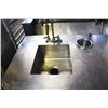 Image 2 : STAINLESS STEEL WORK TABLE WITH SINK