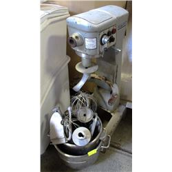 HOBART MIXER  WITH 20QT AND 18 QT POTS AND ALL