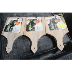3 SIGNATURE WOODEN CUTTING BOARDS W/ HANDLE-NEW