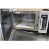 Image 2 : COMMERCIAL AMANA MICROWAVE 1000W