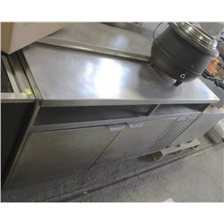 REFRIGERATED QUEST PREP TABLE WITH INSERTS